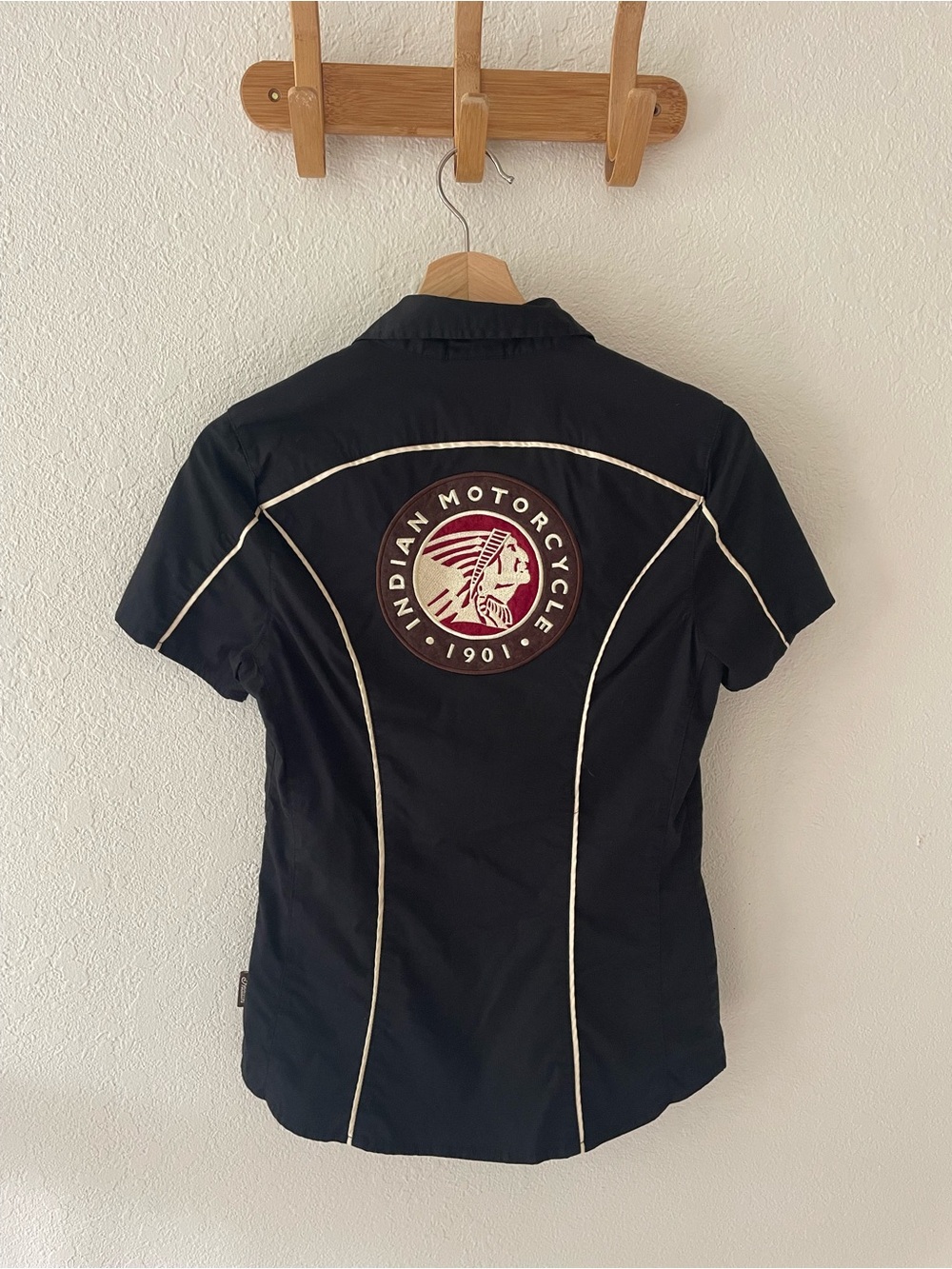 Indian Motorcycle Black Collared Button Down Short Sleeve Icon Biker Shirt SZ XS